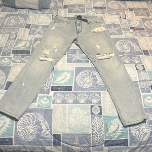 100% real RTA skinny jeans fresh out the cleaners great condition must have